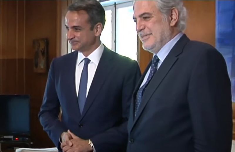 “Ευκαιρία” οι φωτιές, “ευκαιρία” και ο σεισμός: Σε “γραμμή Μητσοτάκη” ο Στυλιανίδης…(vid)