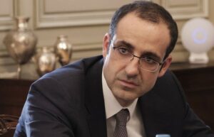 Η επιστροφή Δημητριάδη προ της κάλπης