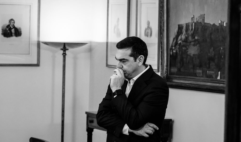 O Νίκος Παππάς επιβεβαιώνει την “εισβολή” Λαφαζάνη στο Προεδρικό και δίνει πληρωμένη απάντηση στην Ζωή: “Αυτοί που λένε για ατιμία Τσίπρα στο δημοψήφισμα ξεχνάνε οτι αμέσως μετά πήραν 2,5% στις εκλογές και έμειναν εκτός Βουλής”