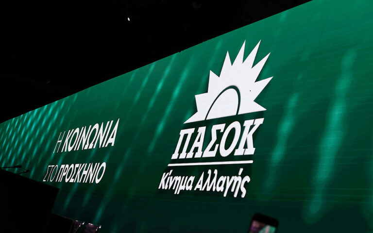 ΠΑΣΟΚ: Παρέμβαση Ρέππα για επιστροφή Καστανίδη στα ψηφοδέλτια: Βολές κατά Ανδρουλάκη για εσωκομματικές επιλογές