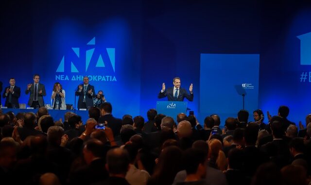 #Έχιδνα 156: Συνέδριο ΝΔ: Σημαδεμένη τράπουλα και πανικός