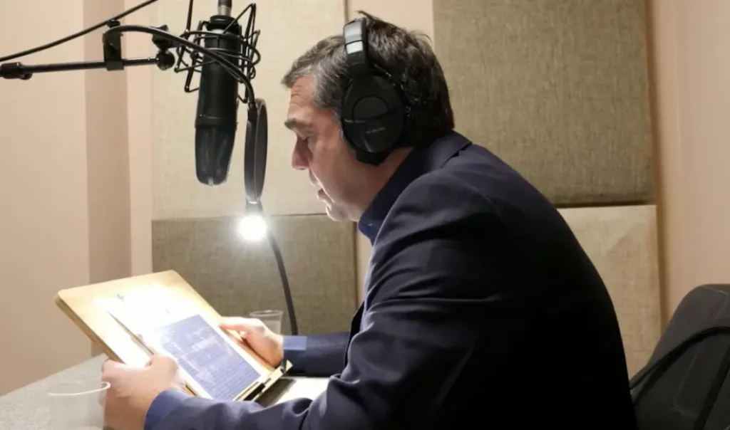 Ο Αλέξης Τσίπρας διαβάζει τον πρόλογο της «Ιθάκης»: Η δική του αλήθεια για την ελληνική κρίση