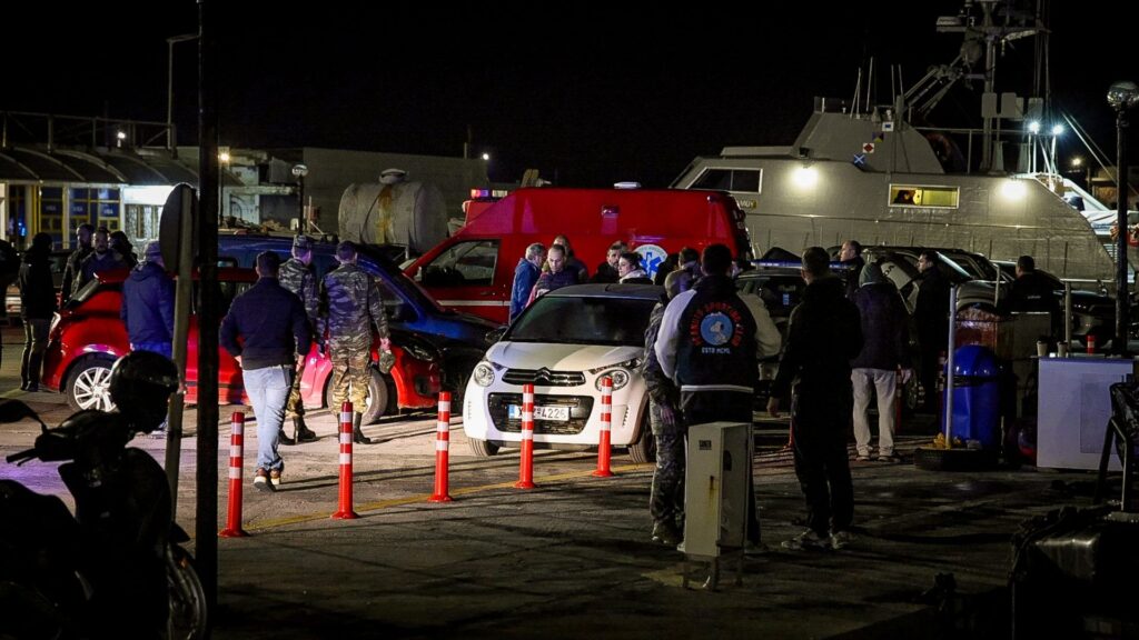 Μαρτυρία δύτη δημιουργεί νέα ερωτήματα για την τραγωδία στην Χίο:  Με παραμορφωμένα πρόσωπα και κεφάλια οι νεκροί μετανάστες! Σημαντικό πλέον η σωστή ιατροδικαστική πραγματογνωμοσύνη – Δεν υπάρχουν καταγραφές από κάμερες λέει το ΛΣ