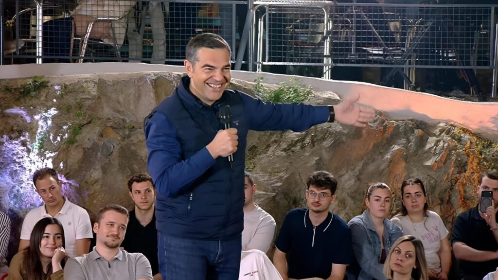 “Πυξίδα” οι νέοι! Αλέξης Τσίπρας: Νέοι «μαντεύουν» το όνομα του νέου κόμματος