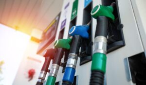 Brent κάτω από τα 80 δολάρια: Οι αγορές πανηγυρίζουν συμφωνία που ακόμη… αναζητείται