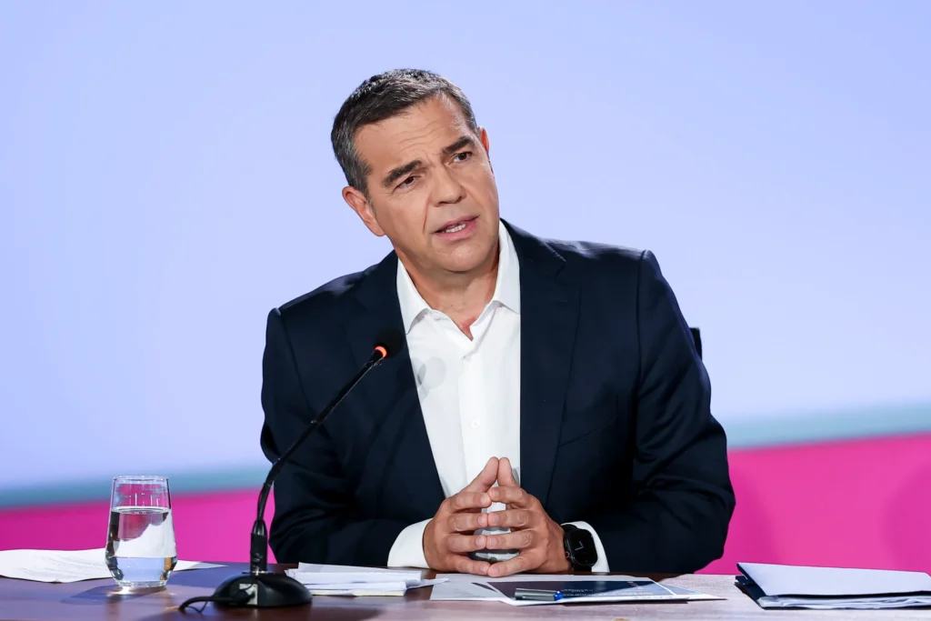 Τσίπρας: «Δεν θα κάνω τη χάρη στον Μητσοτάκη να ασχοληθώ με τον Ανδρουλάκη»